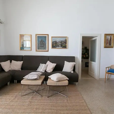 Casa Mare Apartment *